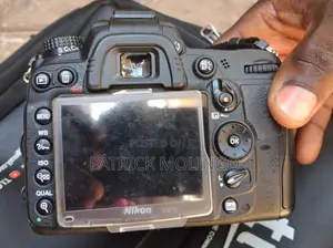 Nikon D7000