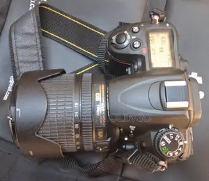Nikon D7000
