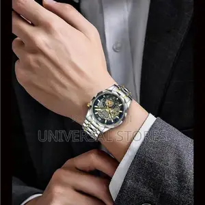 Vava Voom Men's Watch With Steel Strap Box and Watch Adjustment Tool