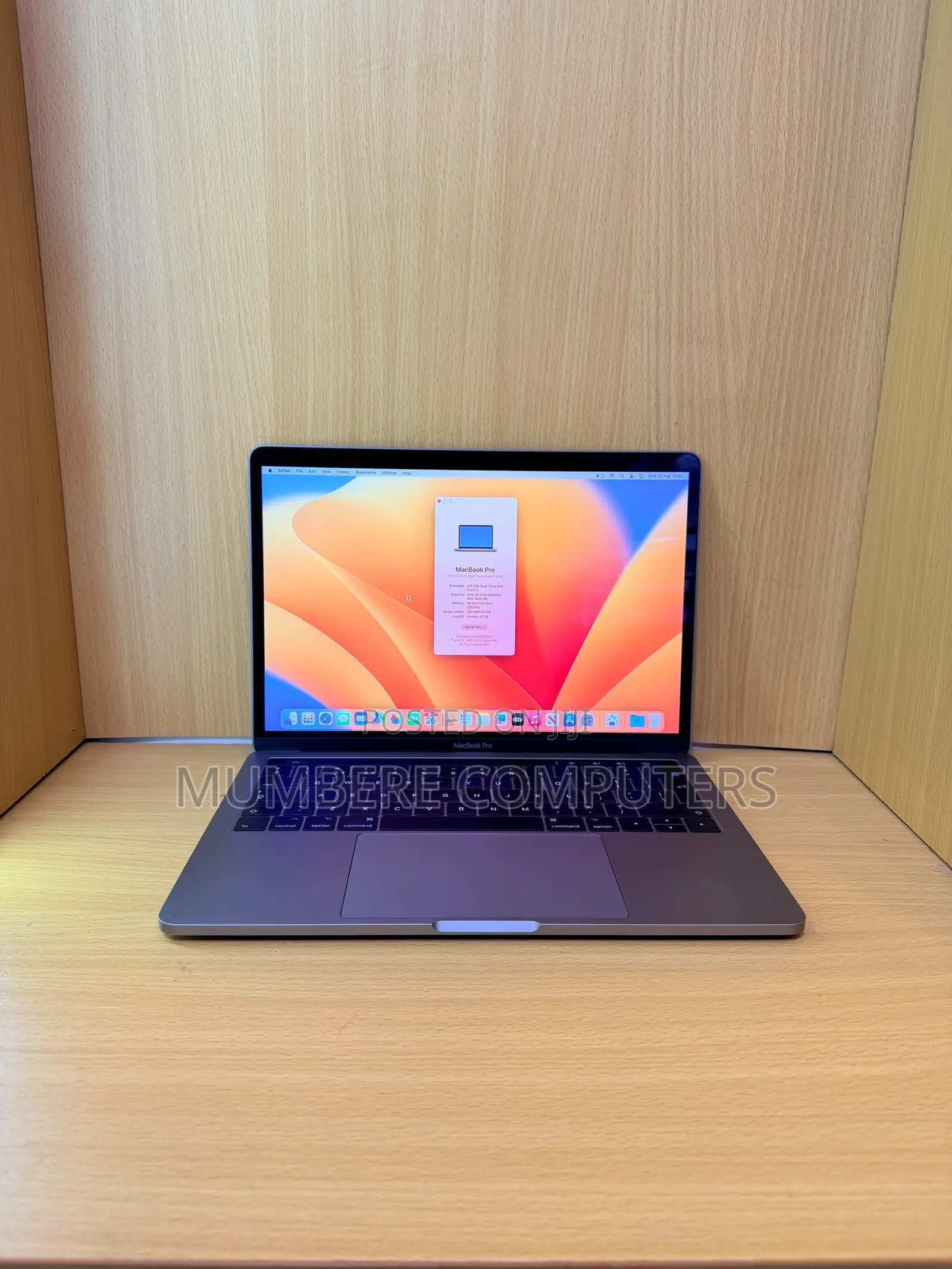 Laptop Apple MacBook Pro 2017 16GB Intel Core i7 SSD 256GB