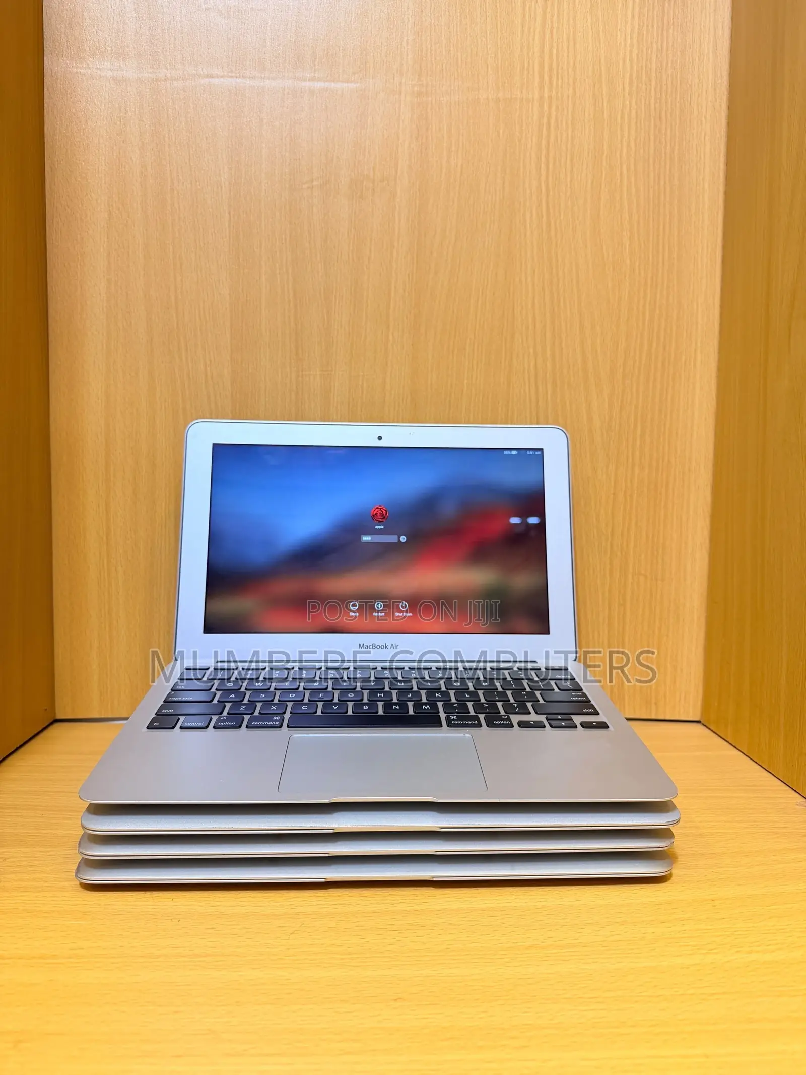 Laptop Apple MacBook Air 2015 4GB Intel Core i5 SSD 128GB