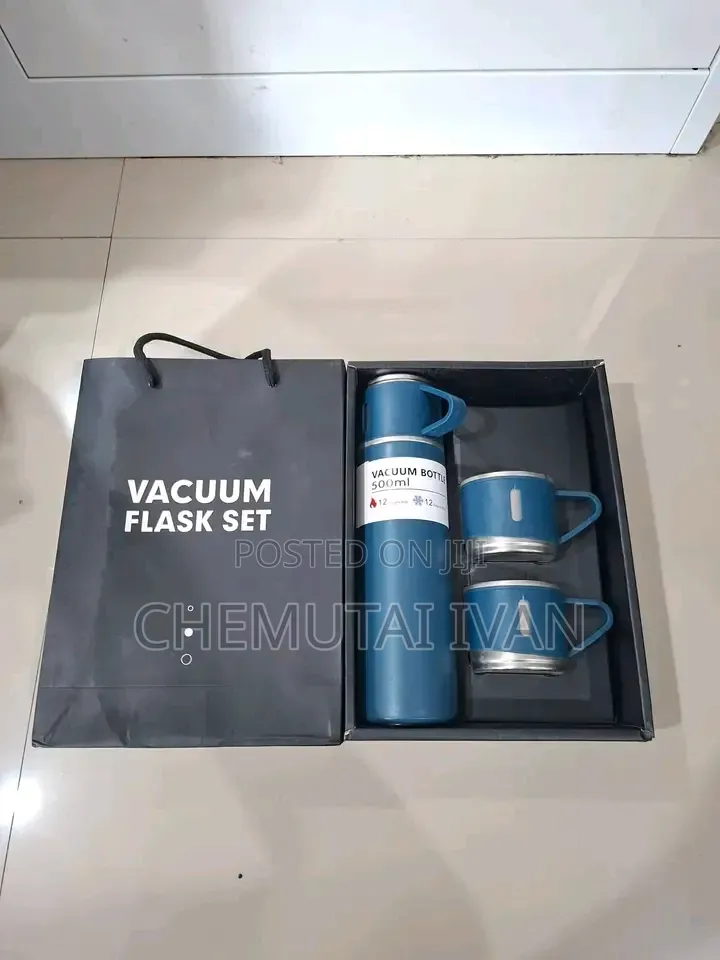 500ml Travel Vaccum Flask Set Hot. Or Colr I'm