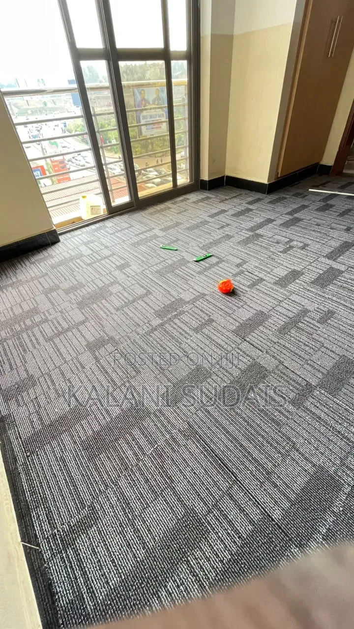 Woolen Tile Carpets