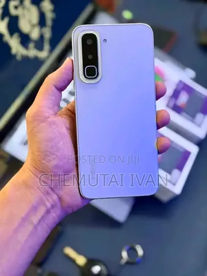 New Infinix Hot 70 256 GB Pink