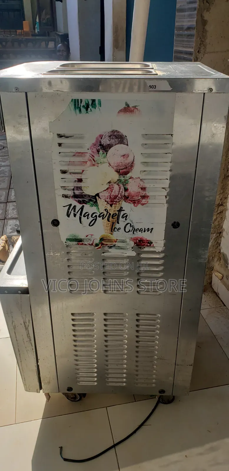 Ice Cream Machine