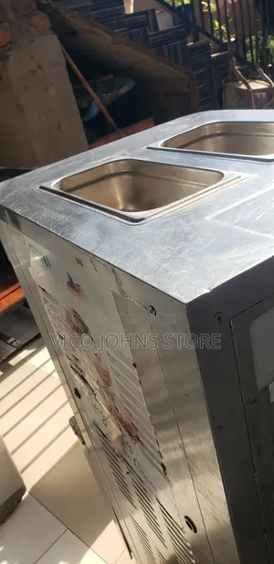 Ice Cream Machine