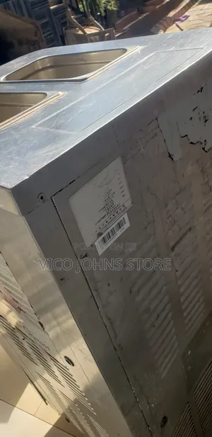 Ice Cream Machine