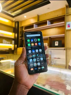 Tecno Spark 20 128 GB Blue