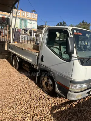 Mitsubishi Canter
