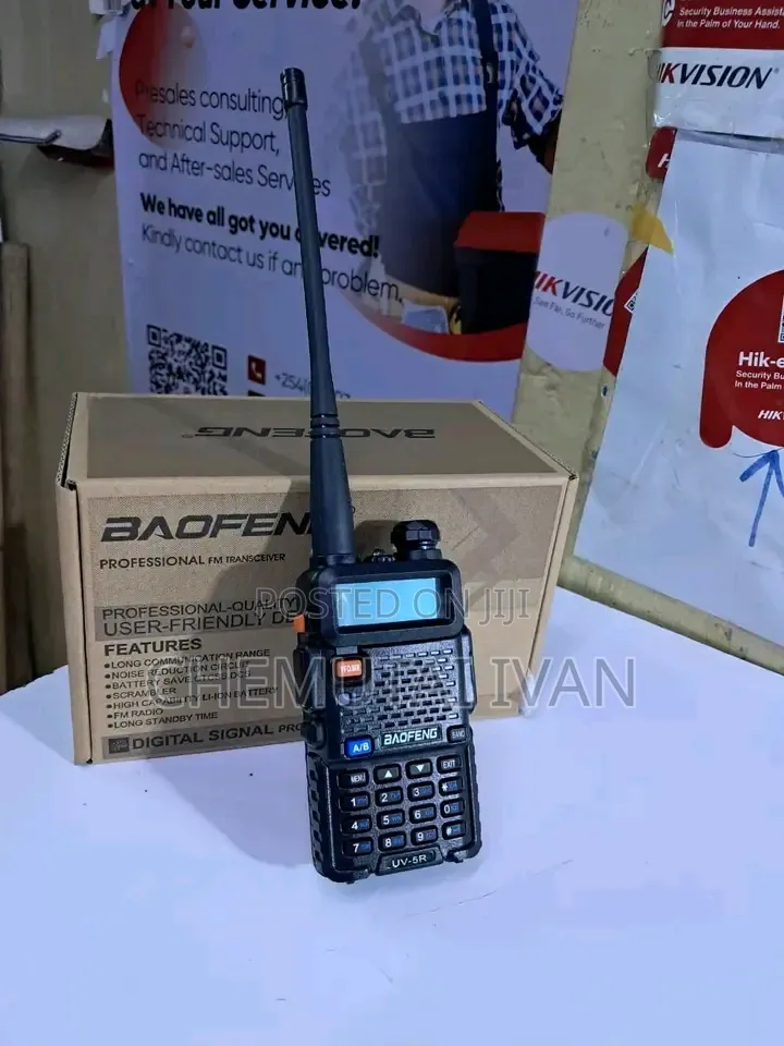 Duo Uhf/Uvf Baofeng Walkie Talkies