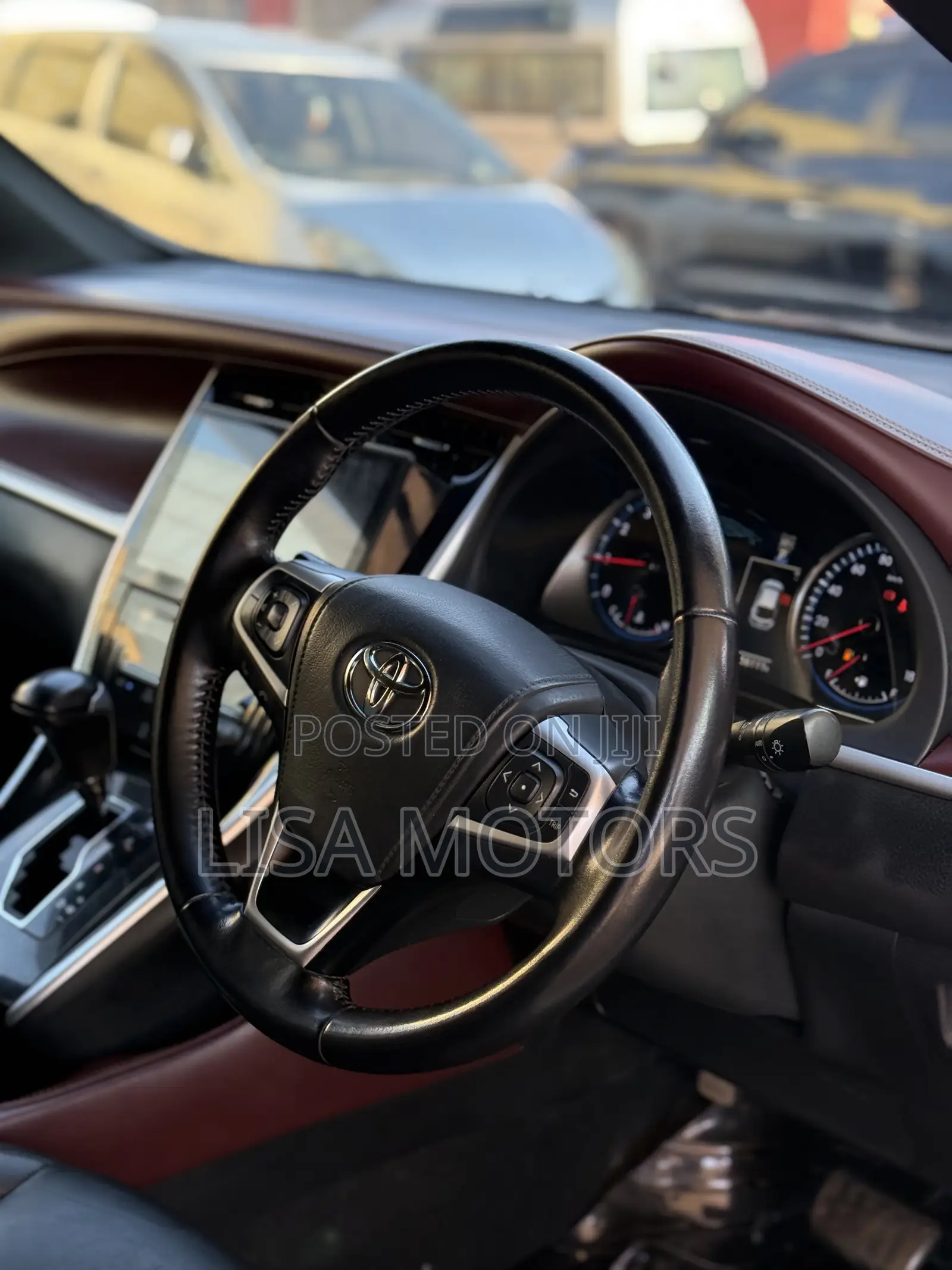 Toyota Harrier 2.0 2016 White