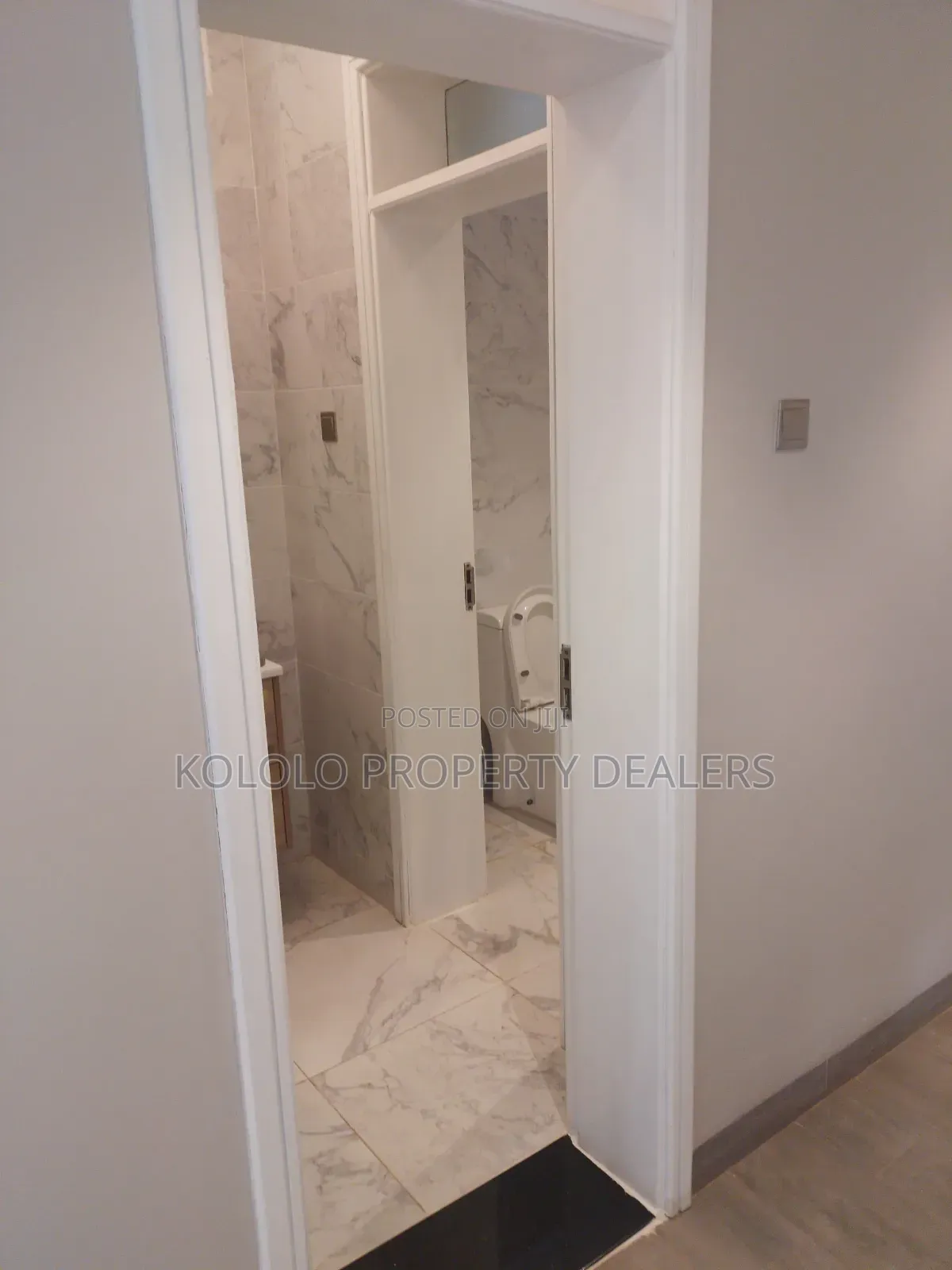 Furnished 3bdrm Apartment in Kololo, Central Division for rent