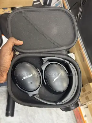 Bose QC45 Wireless Headphones USED