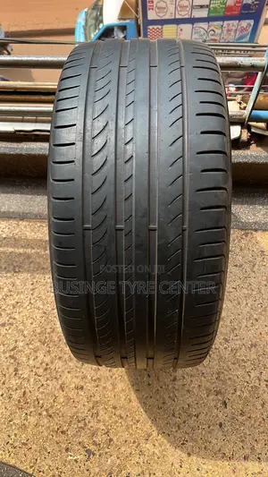 255/40r19 Pirelli Japan Used Tires Good Condition