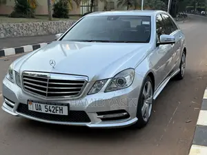 Mercedes-Benz E250 2012 Silver
