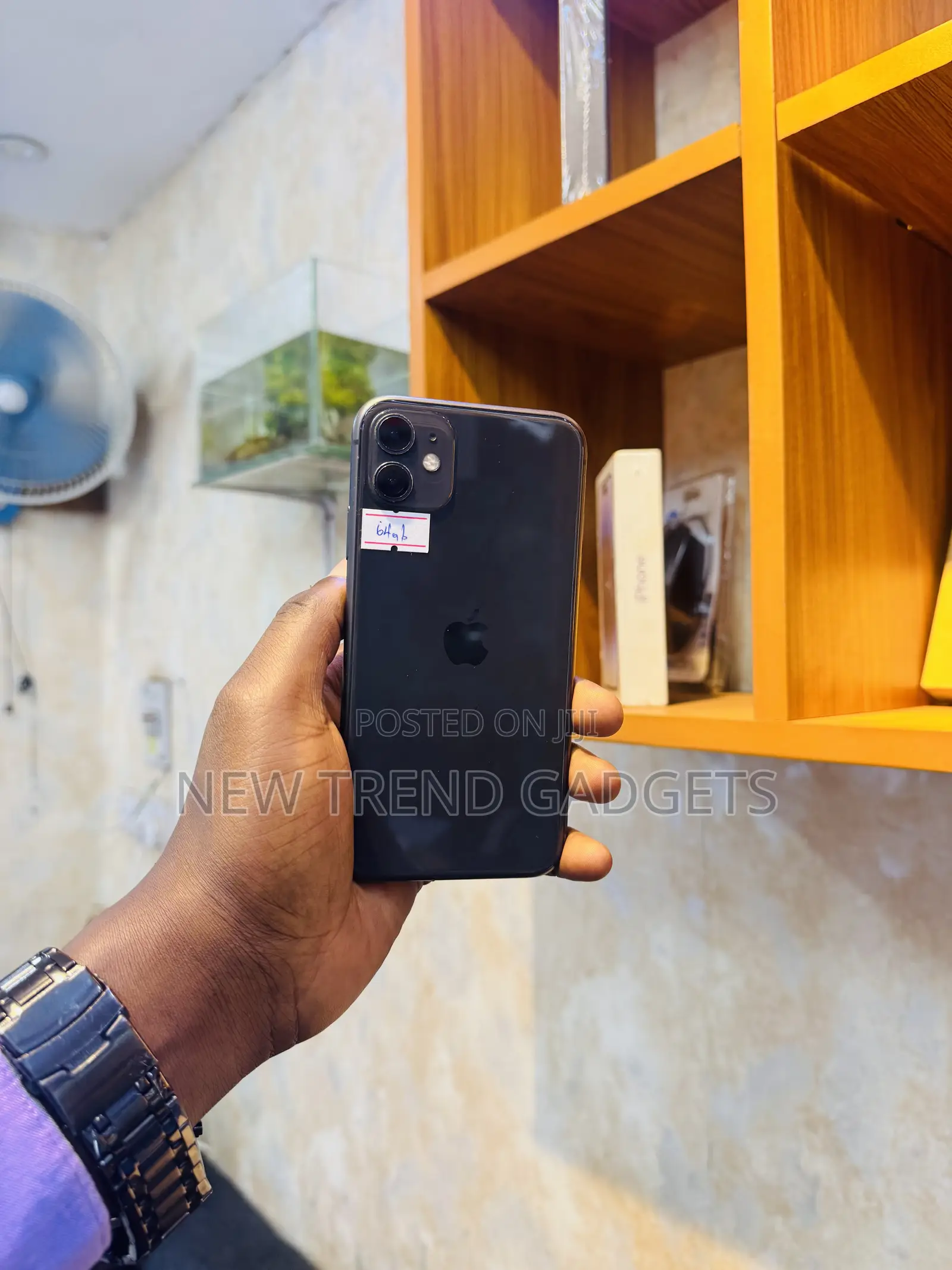 Apple iPhone 11 64 GB Black