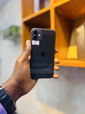 Apple iPhone 11 64 GB Black
