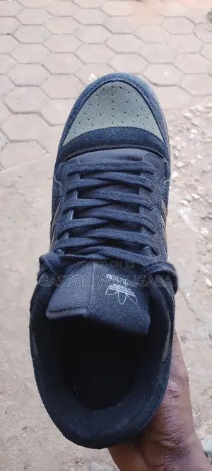 Adidas Forum