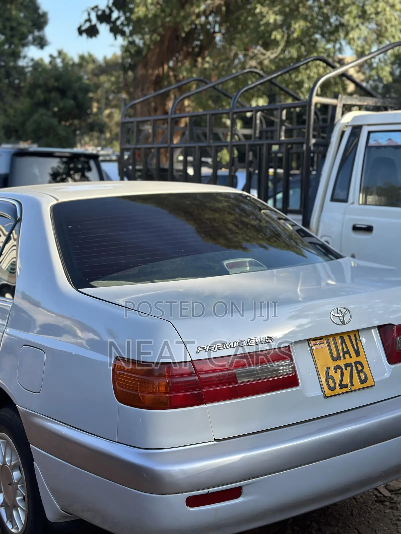 Toyota Corona Premio 2000 Gray