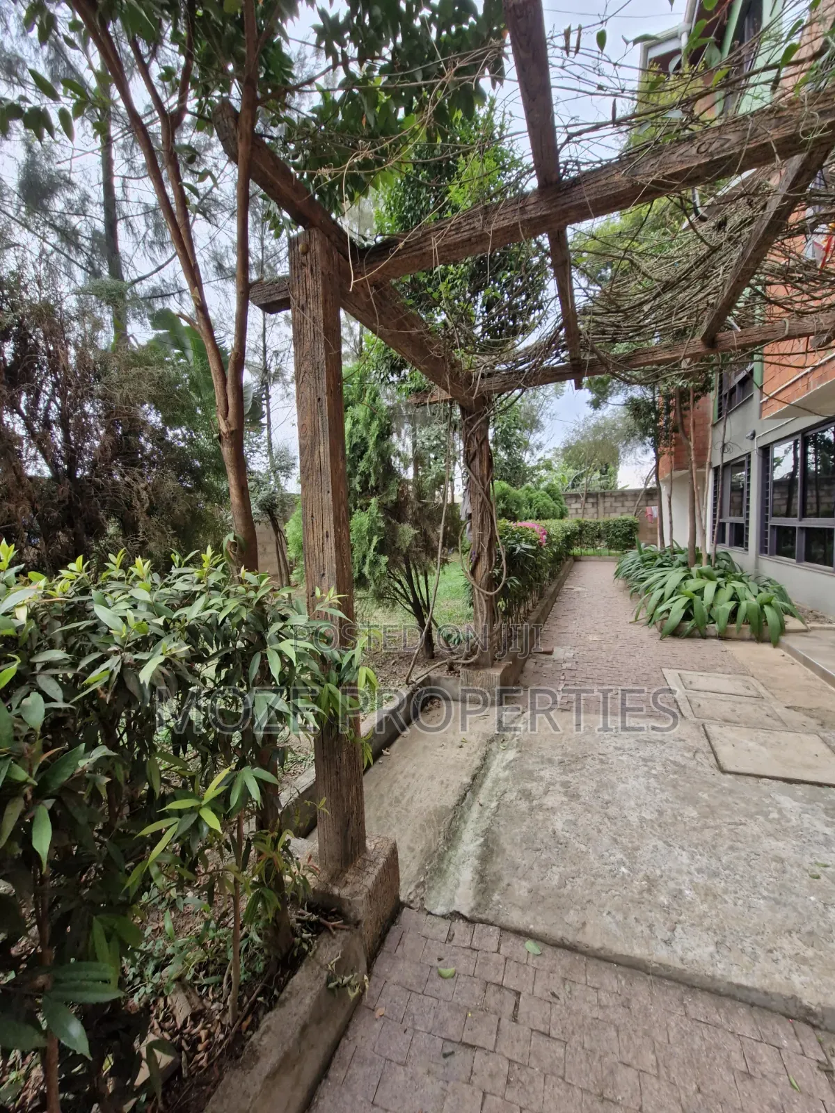 Furnished 2bdrm Apartment in Kireka Mbalwa, Central Division for rent