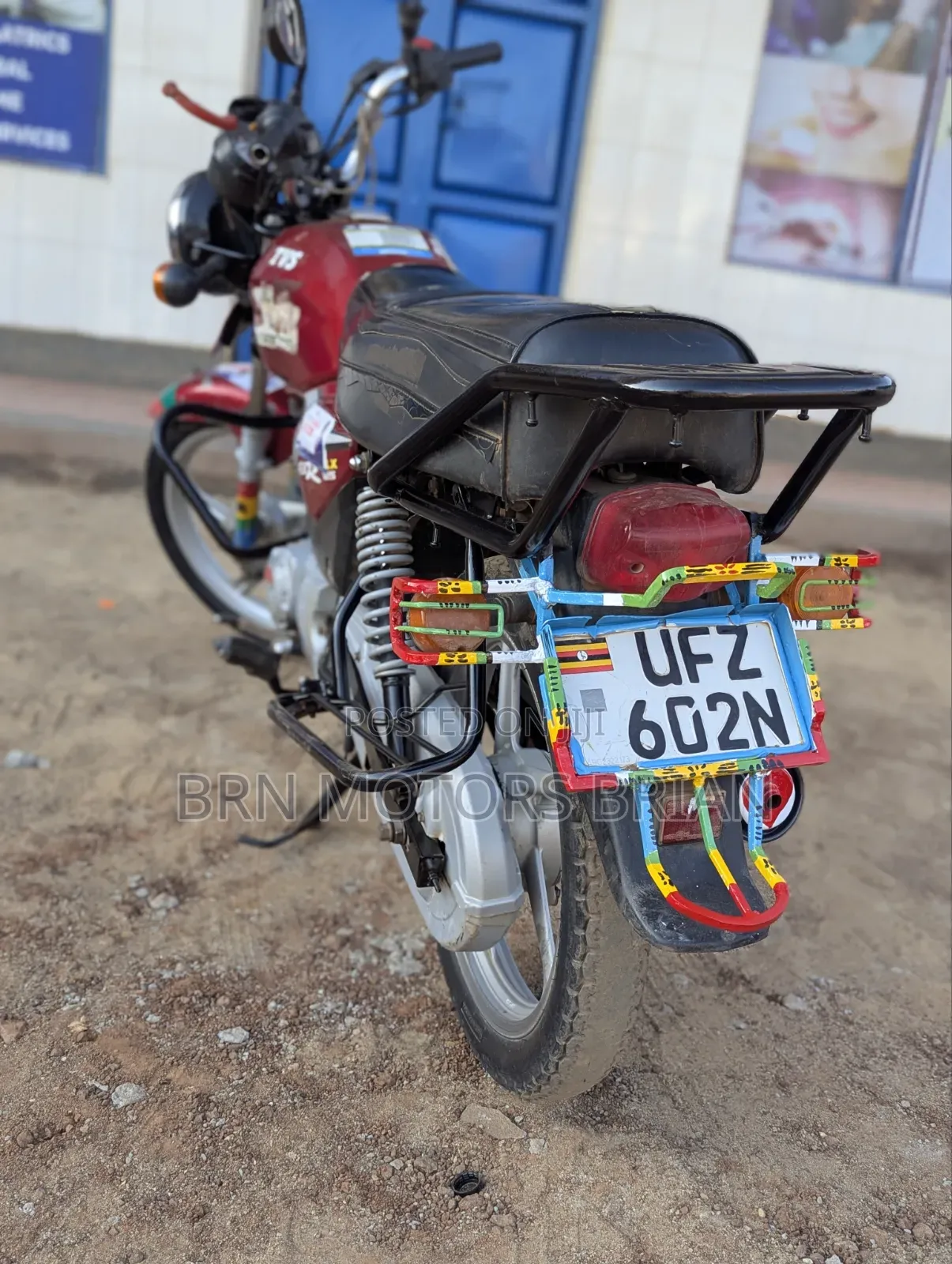 TVS HLX 125 2023 Red