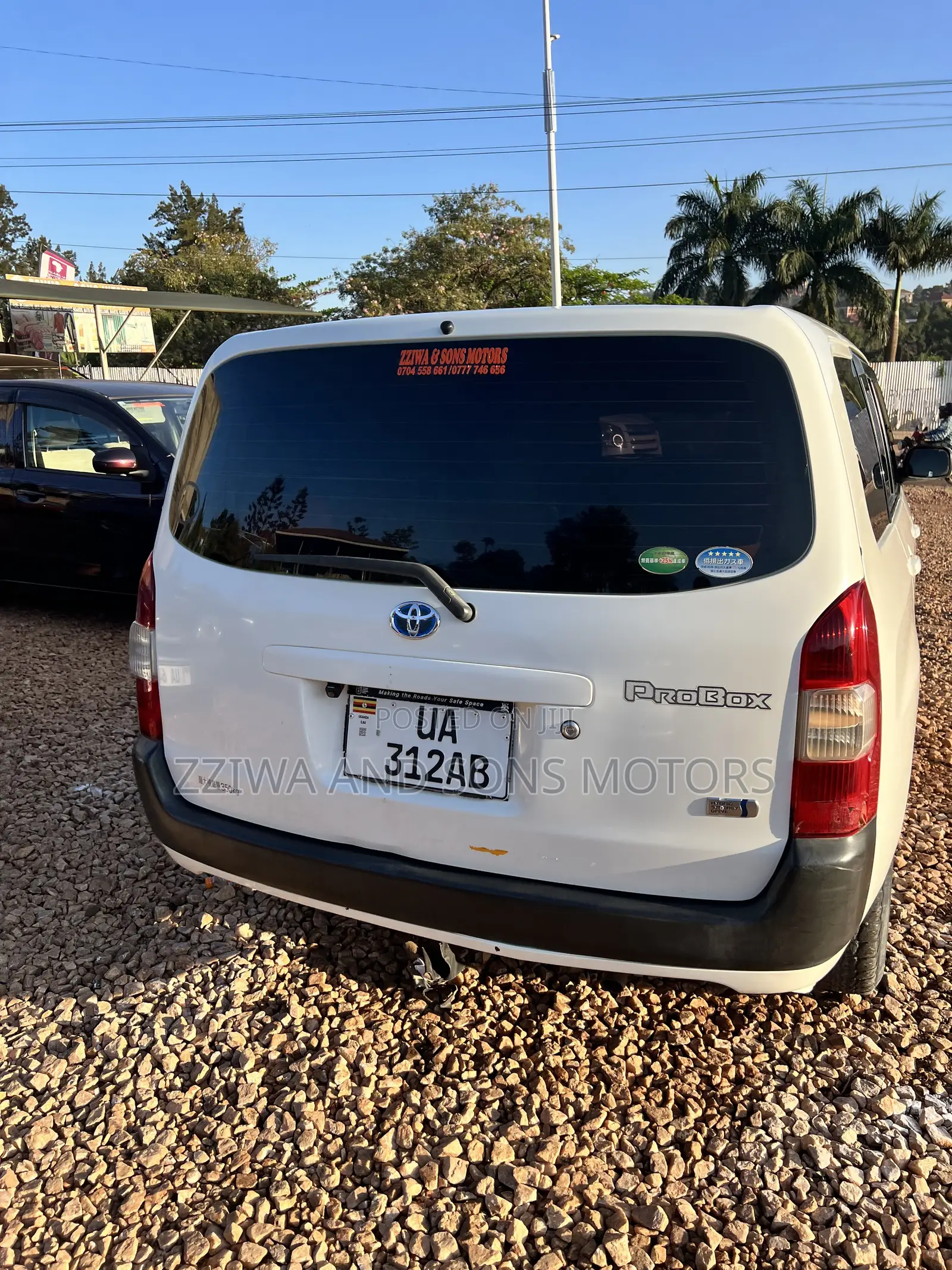 Toyota Probox 1.5 Hybrid DX 2019 White