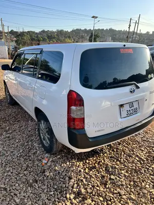 Toyota Probox 1.5 Hybrid DX 2019 White