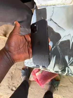 Apple iPhone 15 256 GB Black
