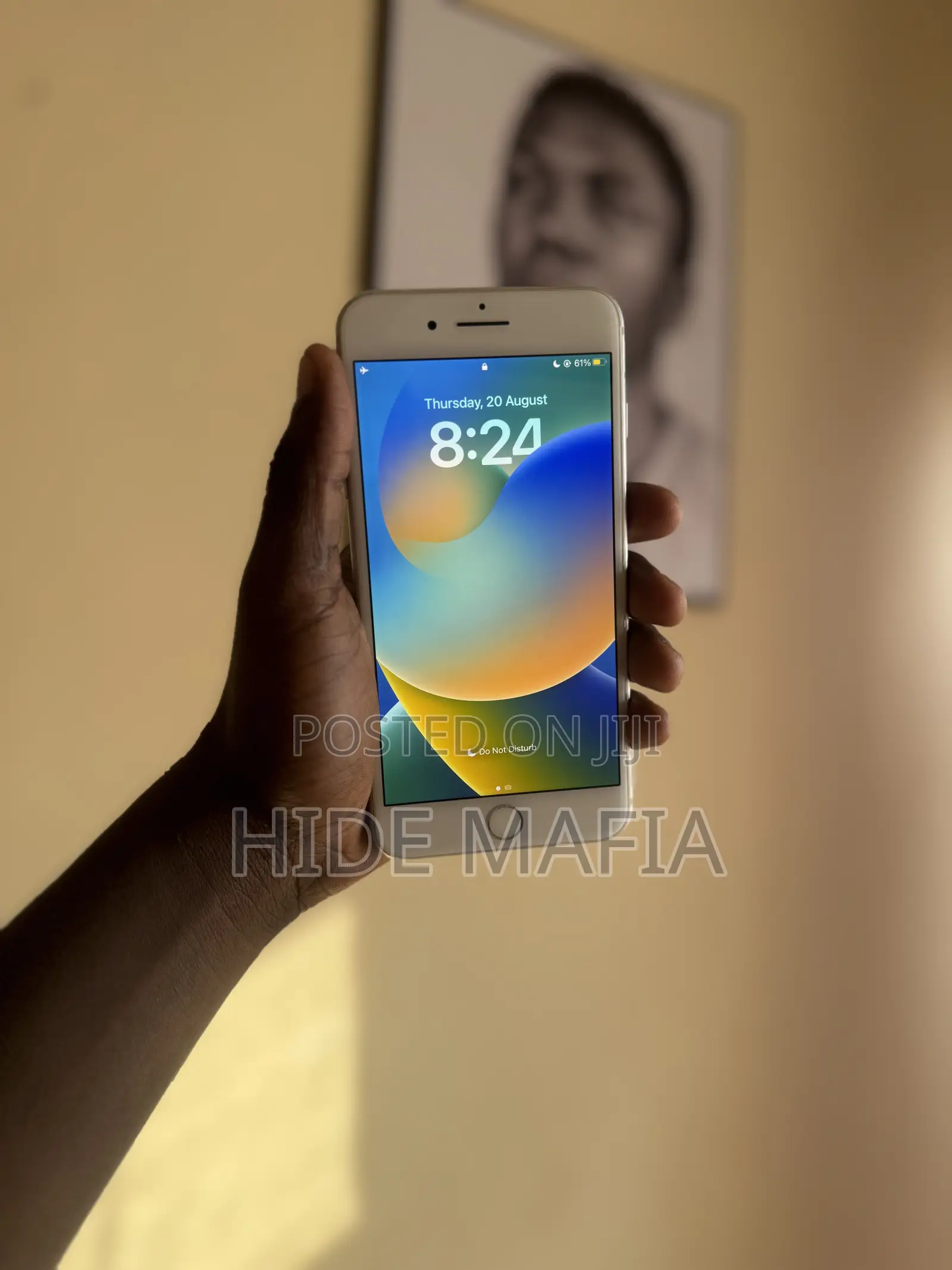 New Apple iPhone 8 Plus 64 GB White