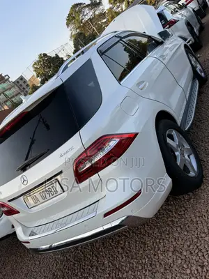 Mercedes-Benz M Class ML 350 4Matic 2013 White