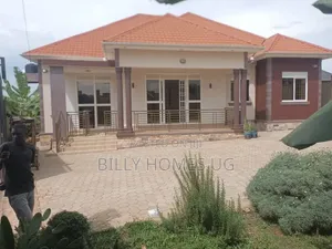 4bdrm House in Nangabo for sale
