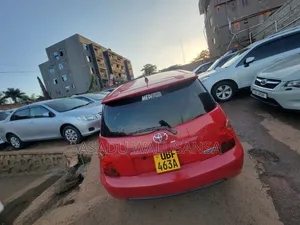 Toyota IST 2007 Red