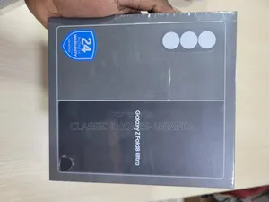 New Samsung Galaxy Z Fold8 Ultra 256 GB Graphite