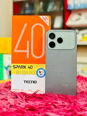 New Tecno Spark 40 256 GB Silver