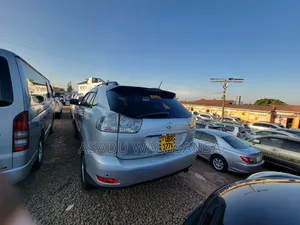 Toyota Harrier 2010 Silver