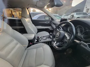 Mazda CX-5 2018 Brown