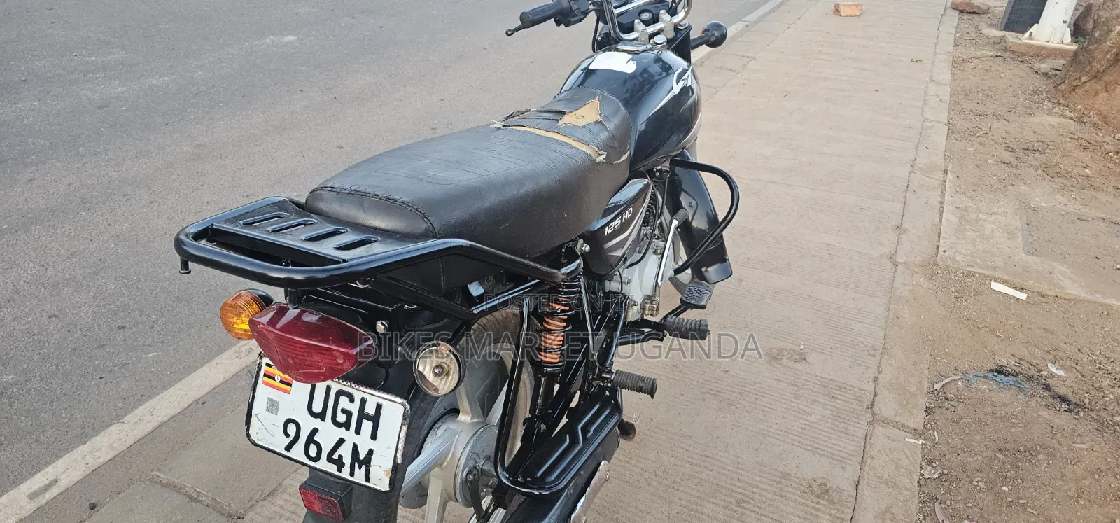 Bajaj CT 125X 2025 Red
