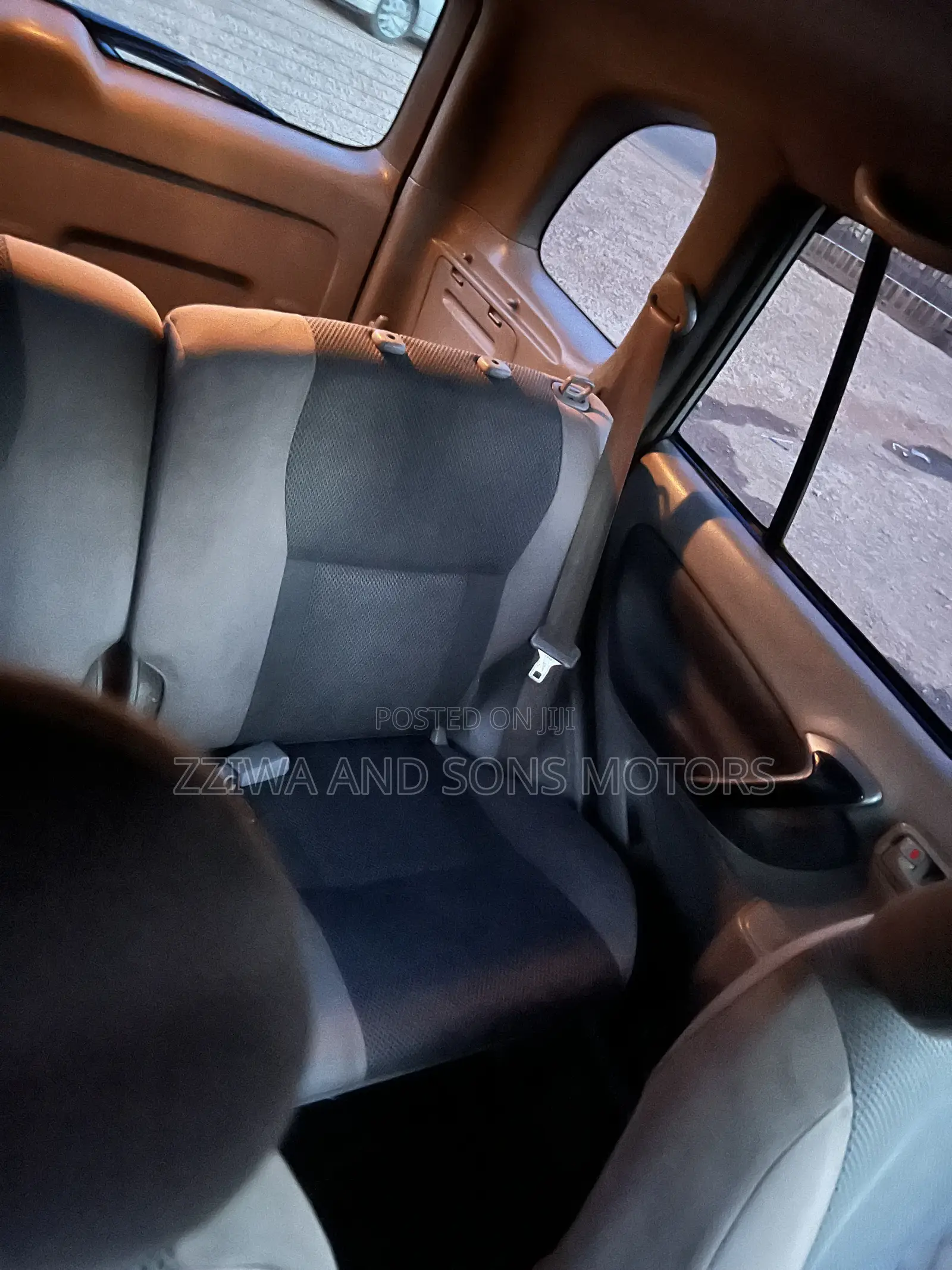 Toyota RAV4 Automatic 2002 Gold