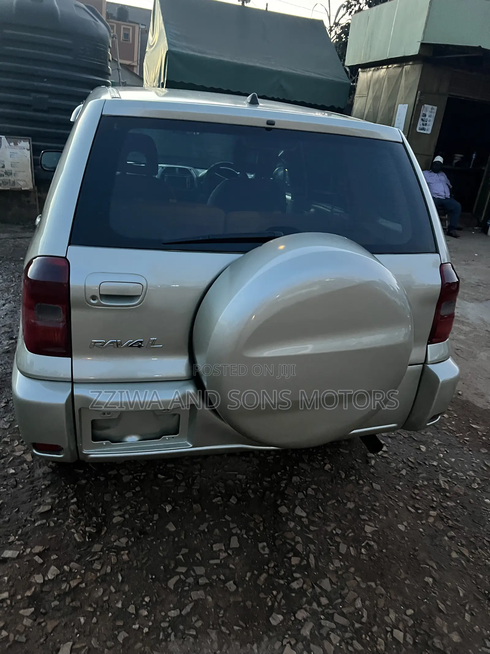 Toyota RAV4 Automatic 2002 Gold