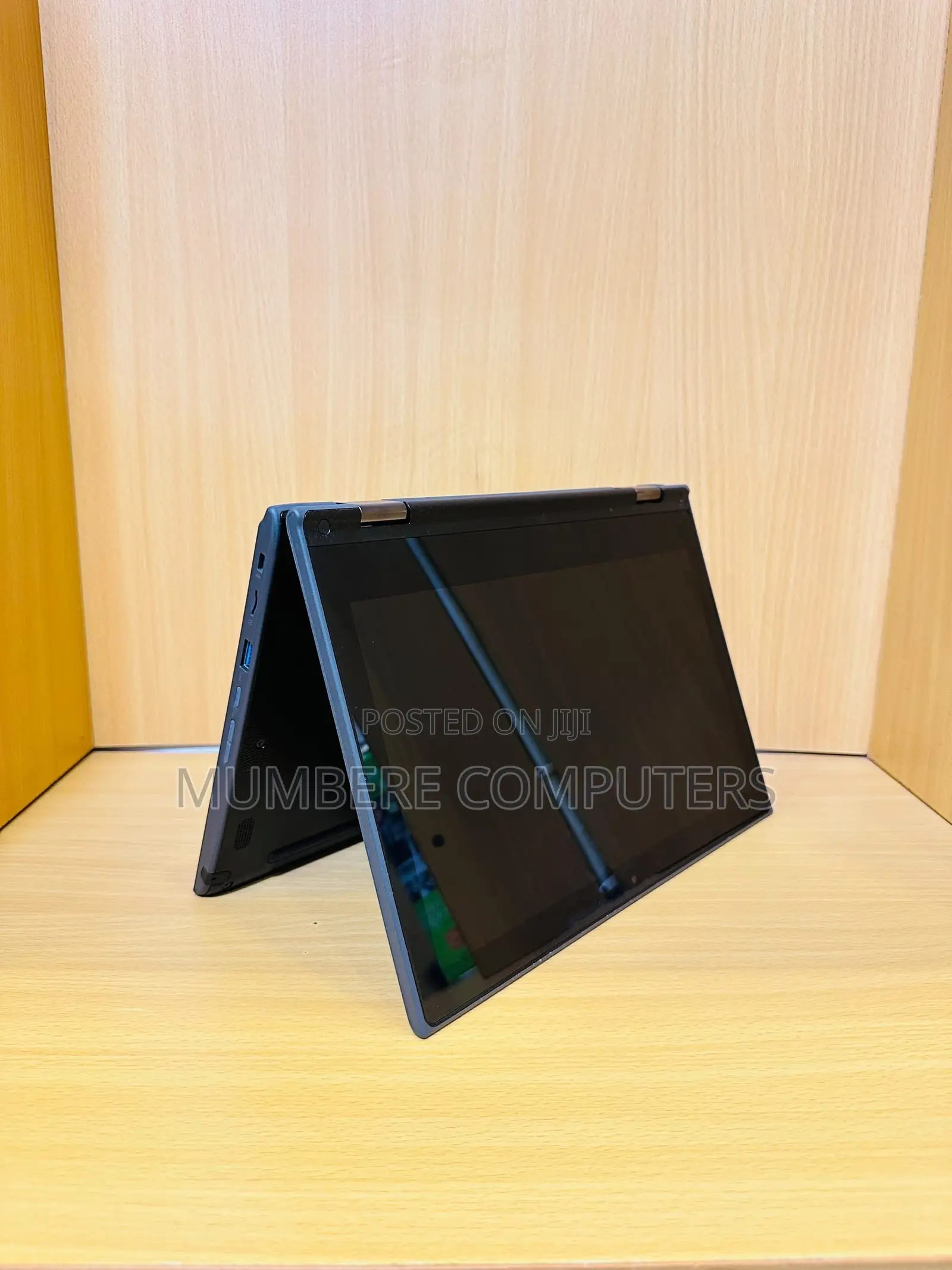 Laptop Lenovo 300e 4GB Intel Celeron SSD 128GB
