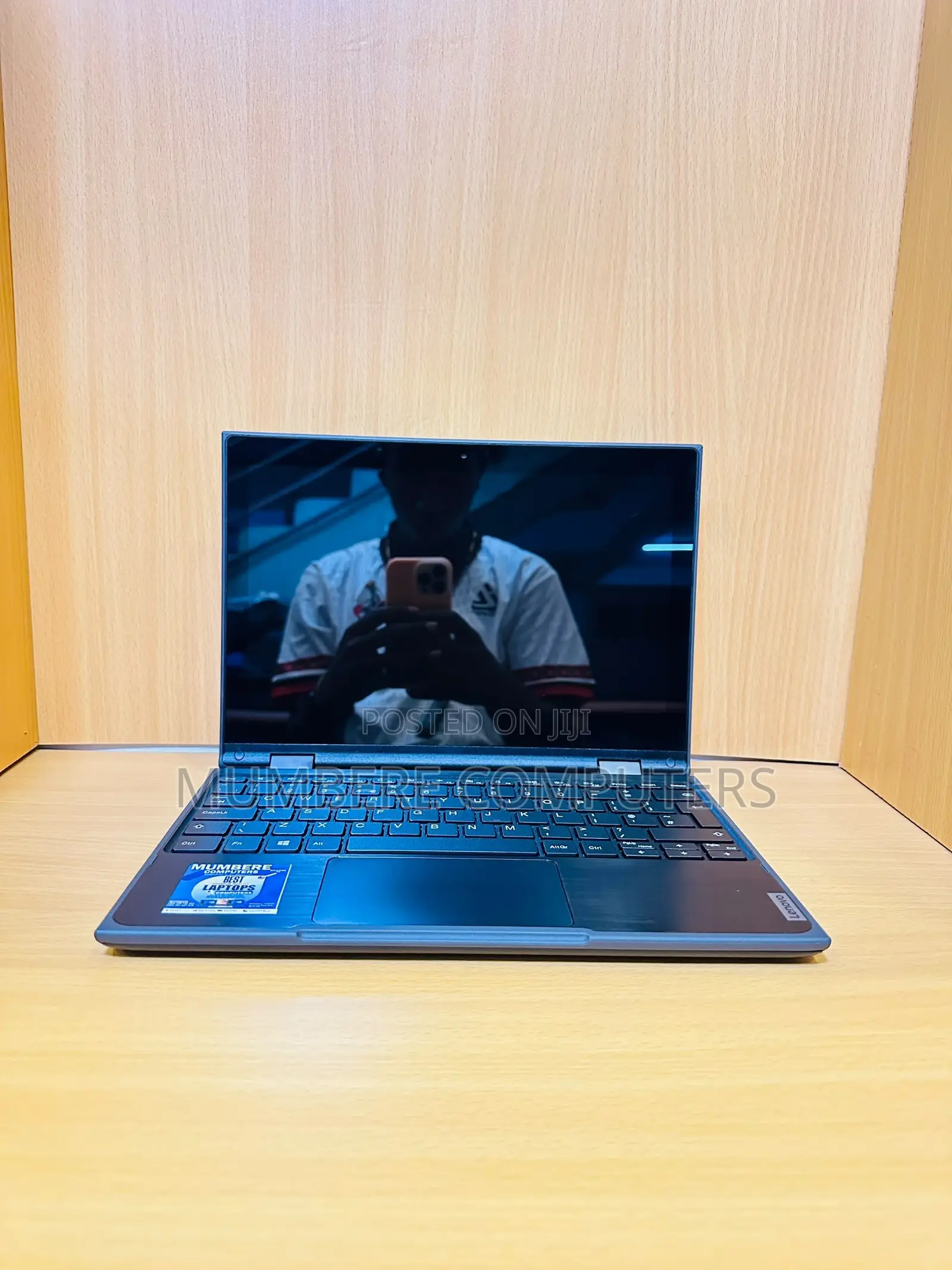 Laptop Lenovo 300e 4GB Intel Celeron SSD 128GB