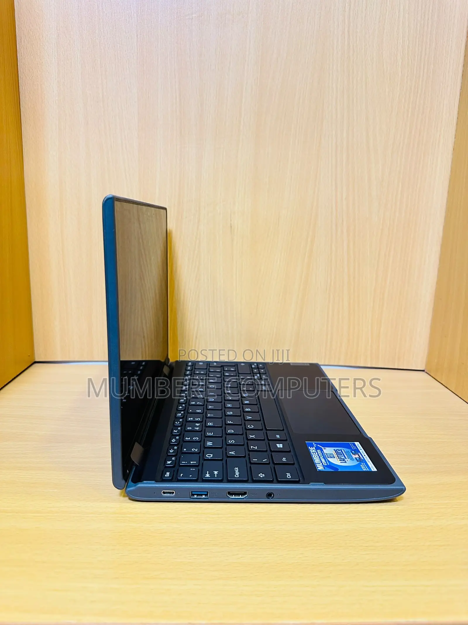 Laptop Lenovo 300e 4GB Intel Celeron SSD 128GB