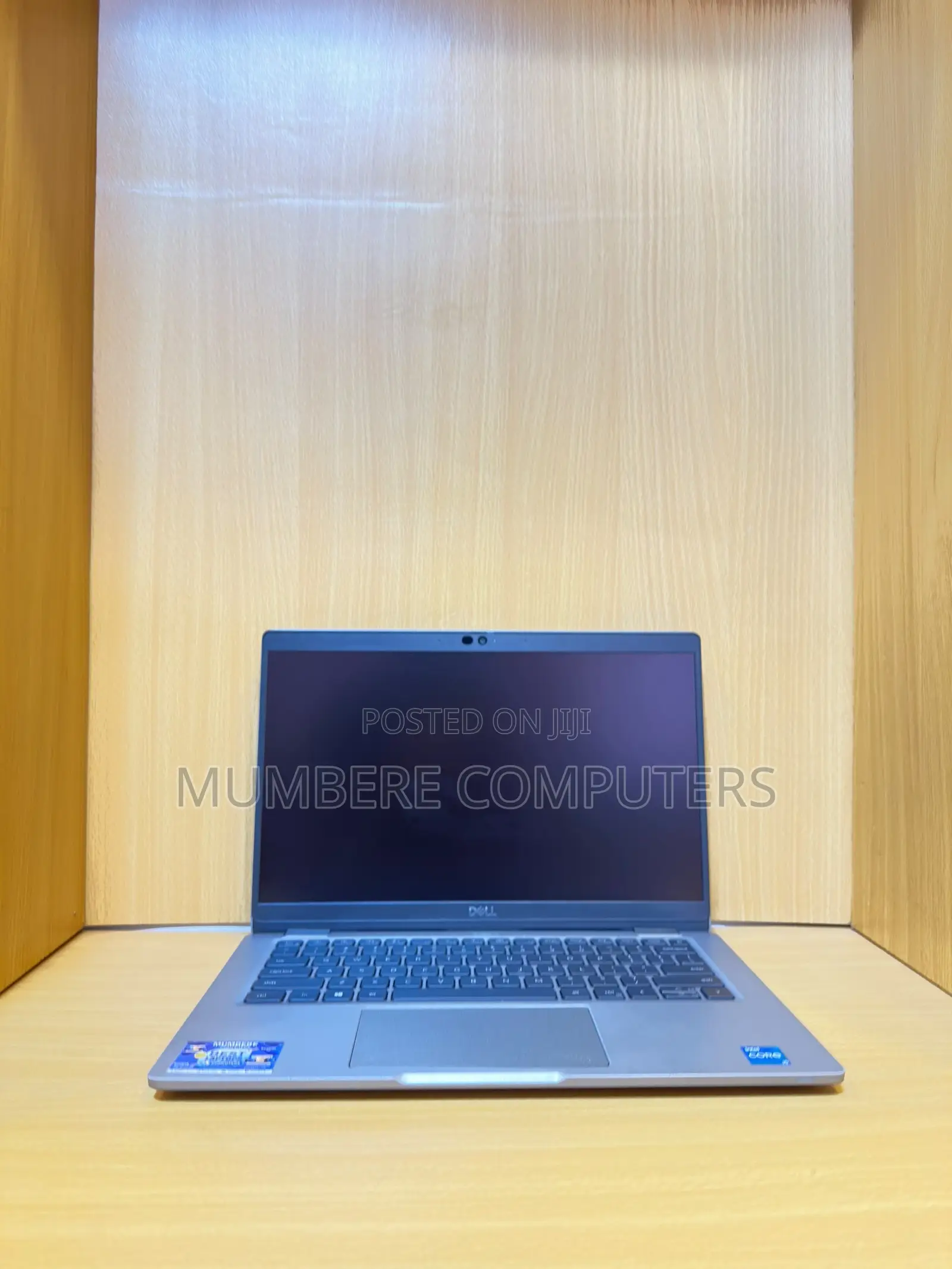 Laptop Dell Latitude 5320 16GB Intel Core i5 SSD 256GB