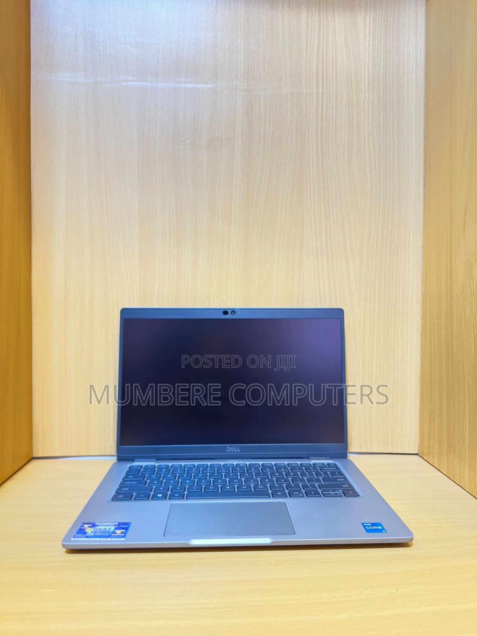 Laptop Dell Latitude 5320 16GB Intel Core i5 SSD 256GB