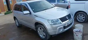 Suzuki Escudo 2006 Silver