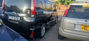 Toyota Noah 2013 Black