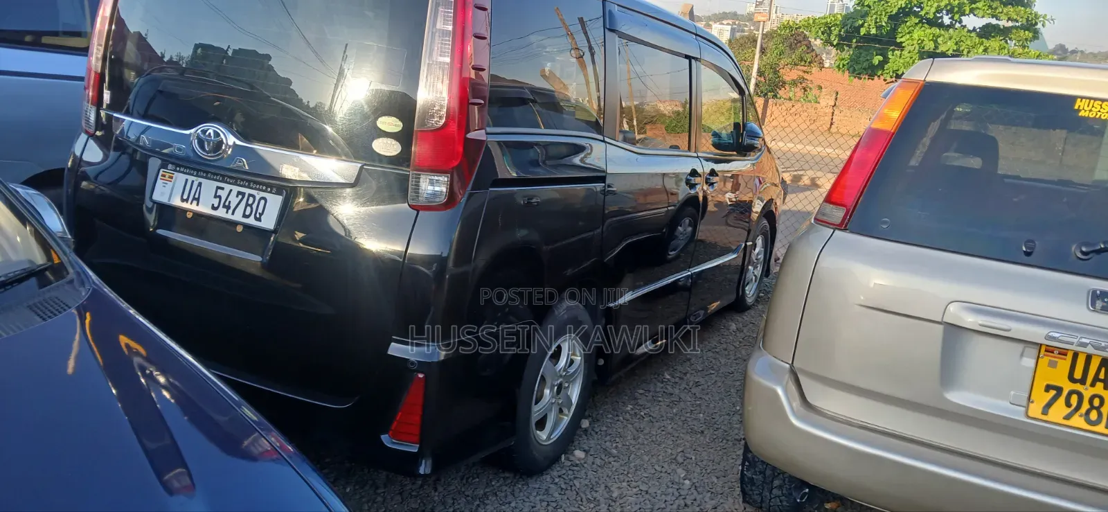 Toyota Noah 2013 Black