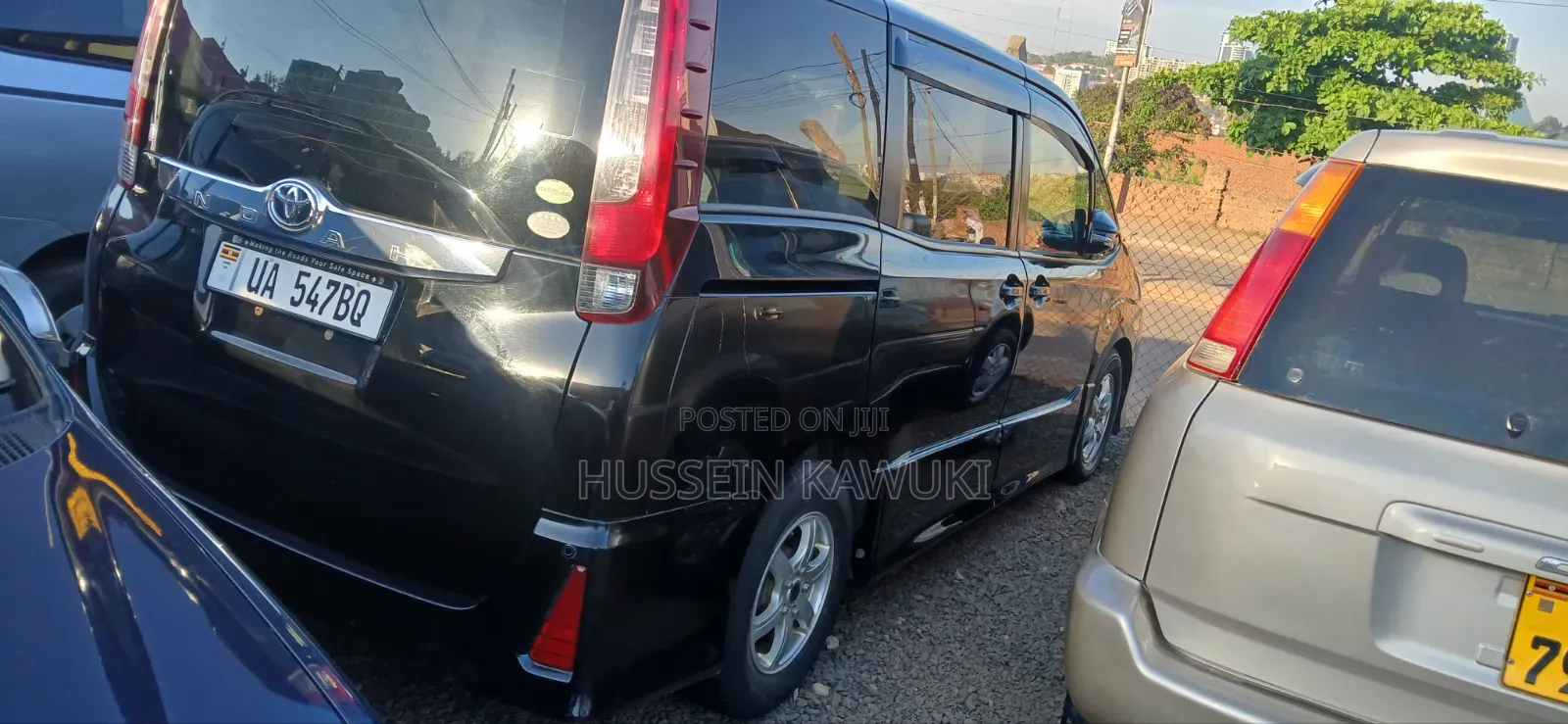 Toyota Noah 2013 Black