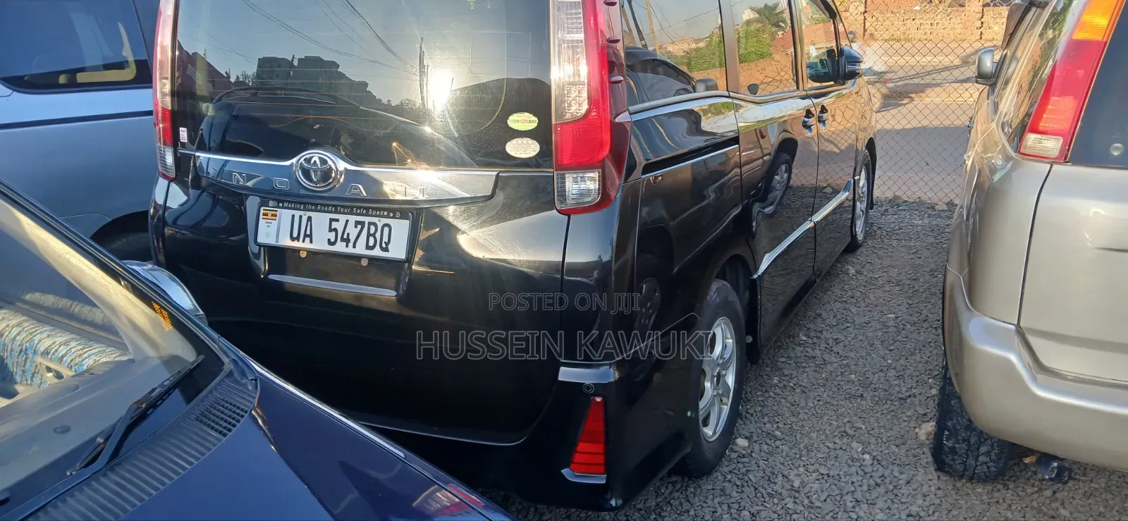Toyota Noah 2013 Black