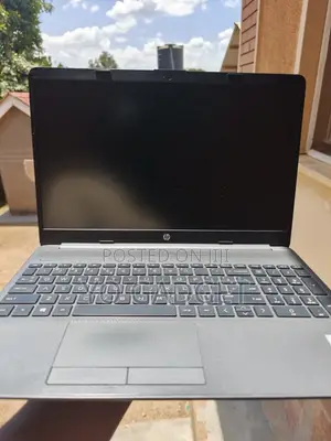 Laptop HP 250 G8 4GB Intel Core i3 SSD 500GB